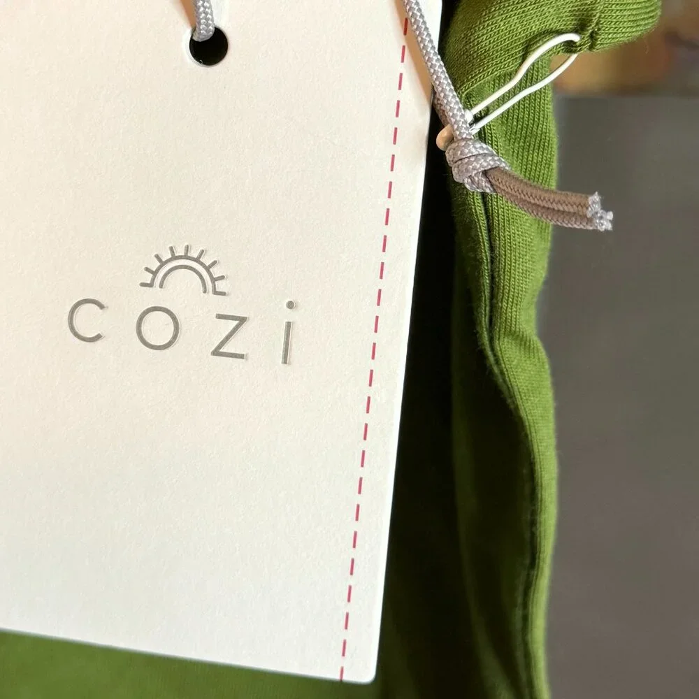 Cozi girls‎ t shirt size L NWT